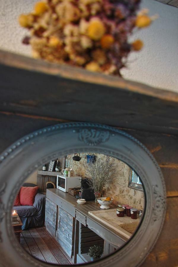 Le Moulin De Picaud Panzió Grans Kültér fotó